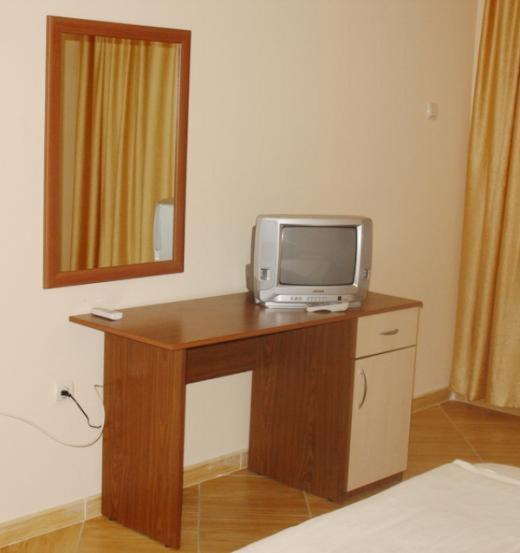 Complex Sunny Dreams Aparthotel Pantai Sunny Bagian luar foto
