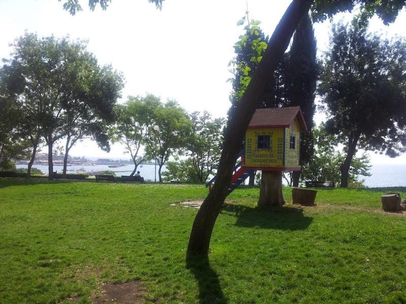 Complex Sunny Dreams Aparthotel Pantai Sunny Bagian luar foto