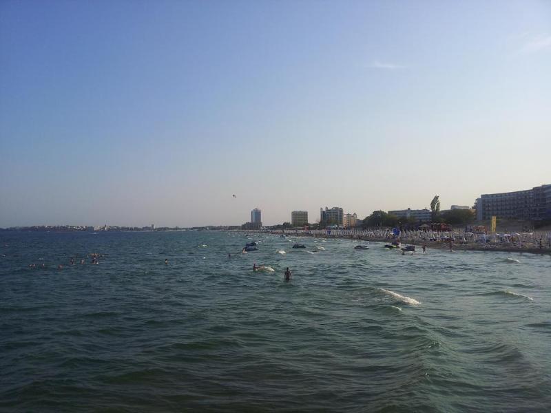 Complex Sunny Dreams Aparthotel Pantai Sunny Bagian luar foto